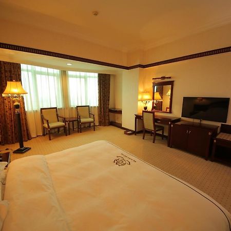 W.Y. Lera Hotel Гуанчжоу Екстер'єр фото