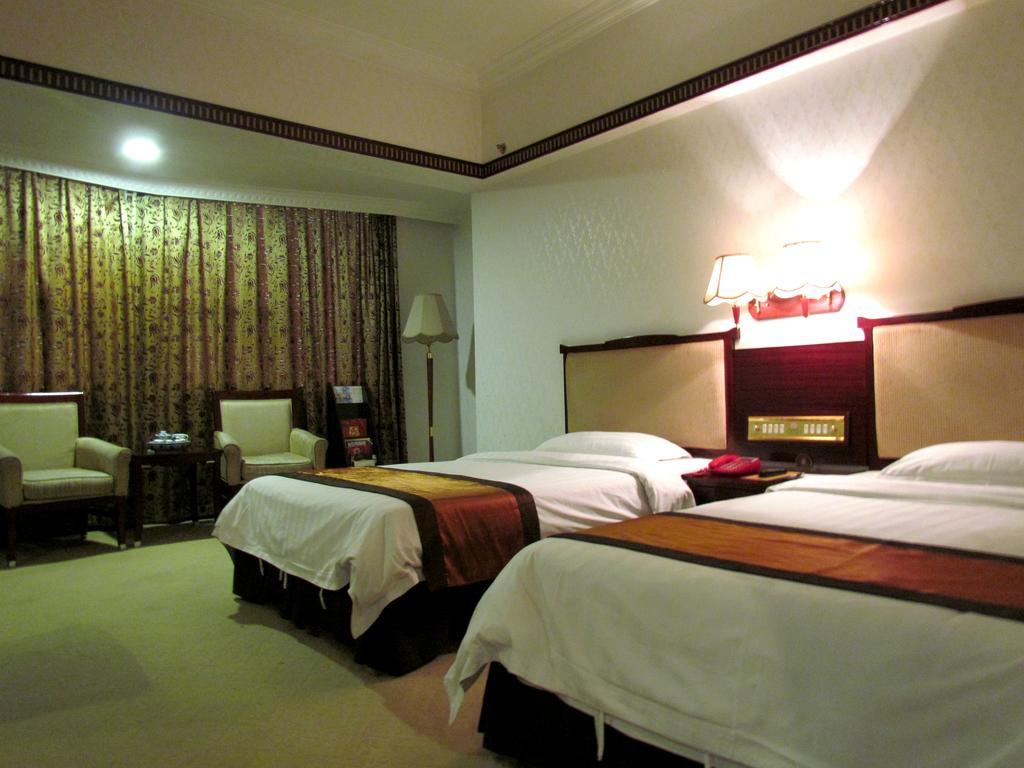 W.Y. Lera Hotel Гуанчжоу Екстер'єр фото
