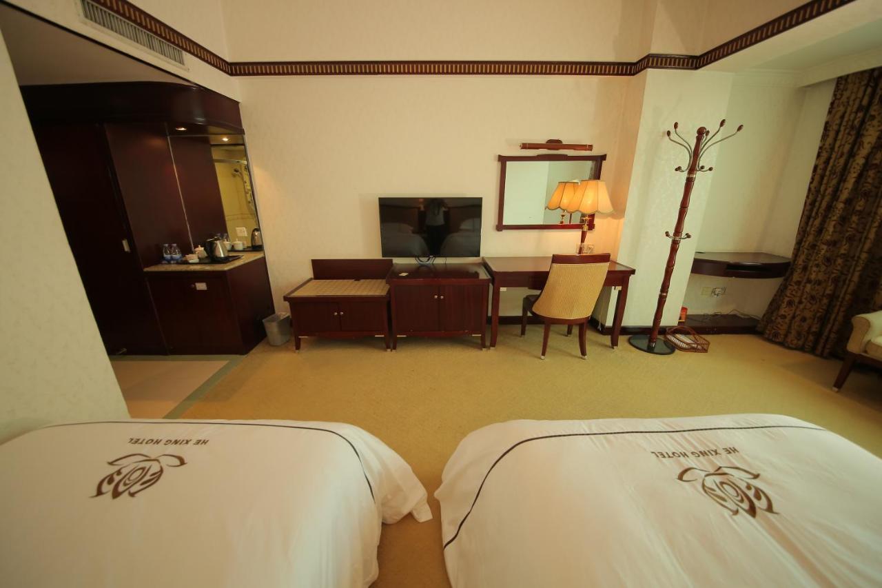 W.Y. Lera Hotel Гуанчжоу Екстер'єр фото